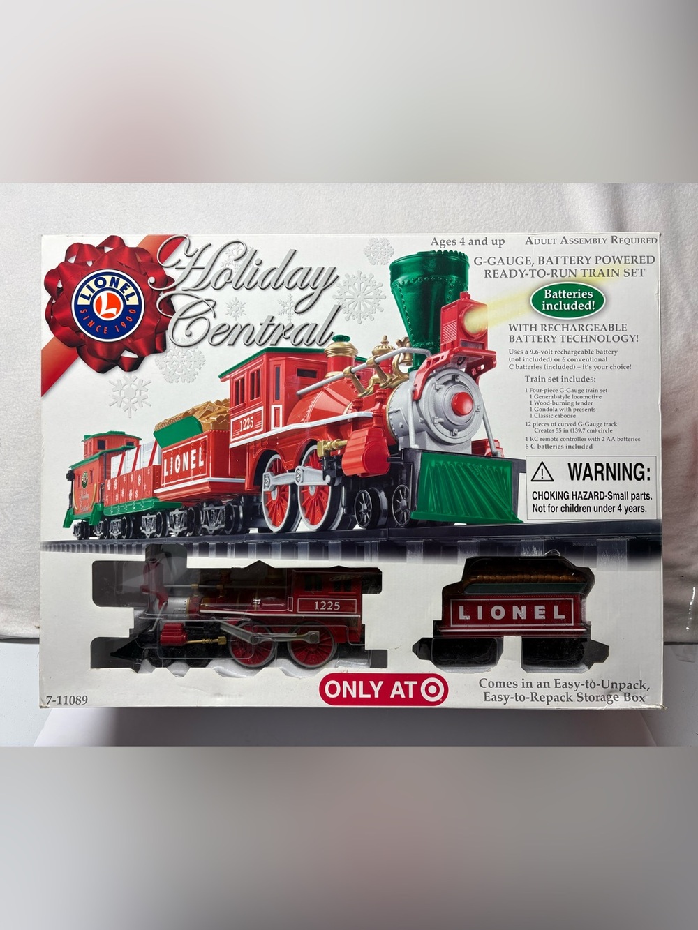 NEW- Lionel Holiday Central Christmas Train G-gauge Target Discontinued NOS
